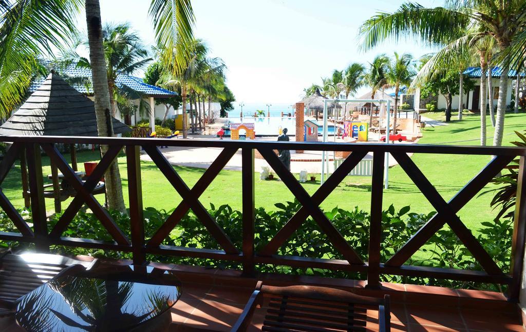 Melon Resort Phan Thiet Exterior photo